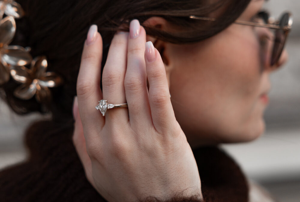 Styling Statement Jewelry This Autumn: Quiet Luxury for the Season Ahead